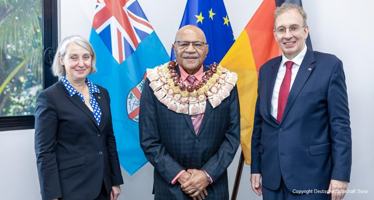 Eröffnung der neuen deutschen Botschaft in Suva