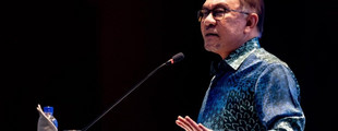 Anwar Ibrahim: Ein Wegbereiter des Dialogs - Ehrensprecher beim 101. Ostasiatischen Liebesmahl in...